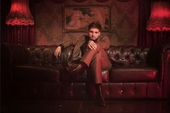 
    Adrian Petrache și celebrul său unchi, Florin Salam  