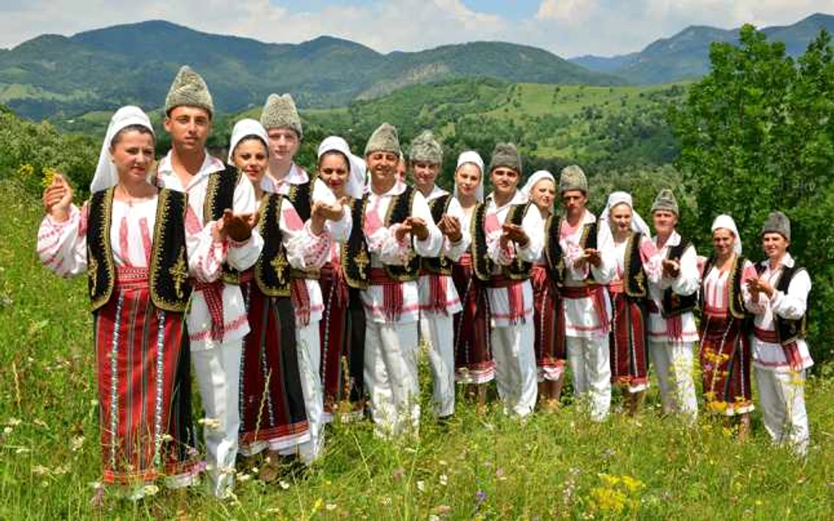 Ansamblul Plaiurile Mioriţei