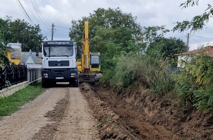 Lucrări de reabilitare în comuna Corni. FOTO Cosmin Zamfirache