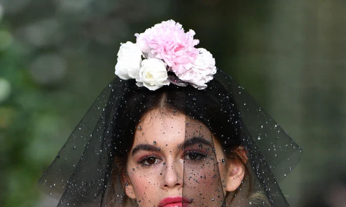 Chanel : Runway   Paris Fashion Week   Haute Couture Spring Summer 2018 jpeg