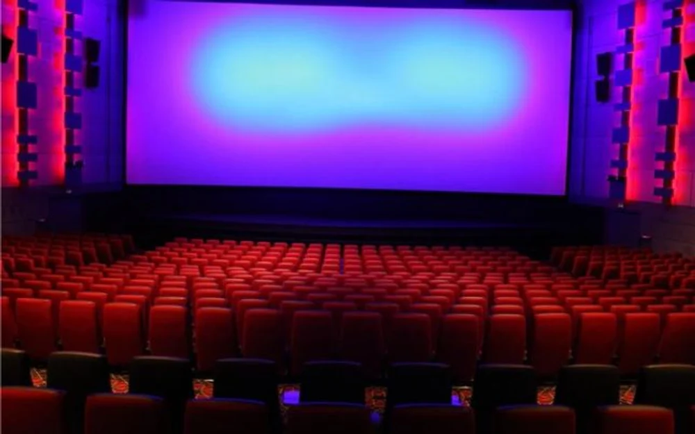 Classy Film Festival revine în 2026: filmele clasice, reinterpretate prin tema „rebelilor” și aduse mai aproape de publicul de azi