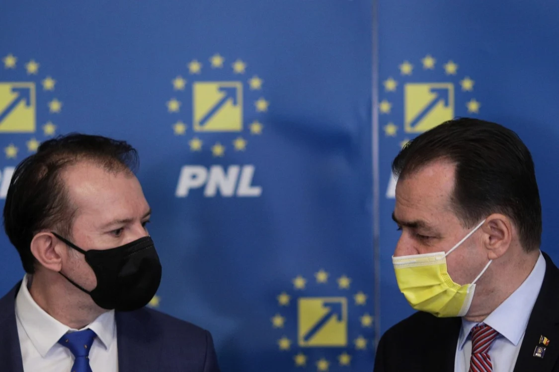 Florin Cîţu şi Ludovic Orban, cei doi candidaţi la şefia PNL. FOTO: Inquam Photos/ Octav Ganea