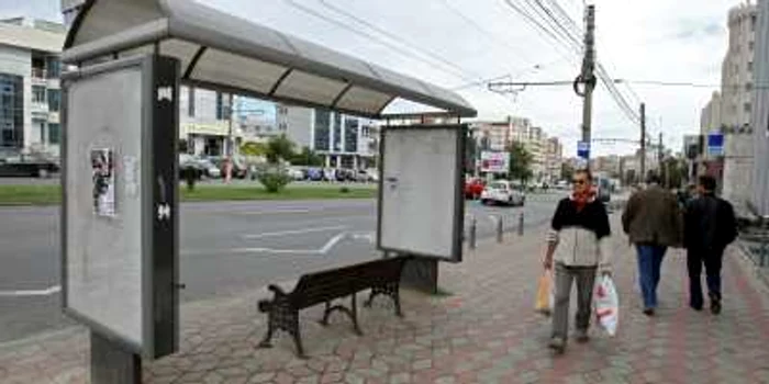 Staţia de autobuz de la Bănci, Foto:Bogdan Dimofte 