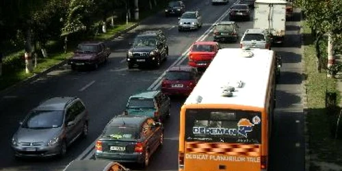 Bacău: Trafic de coşmar pe străzile din oraș