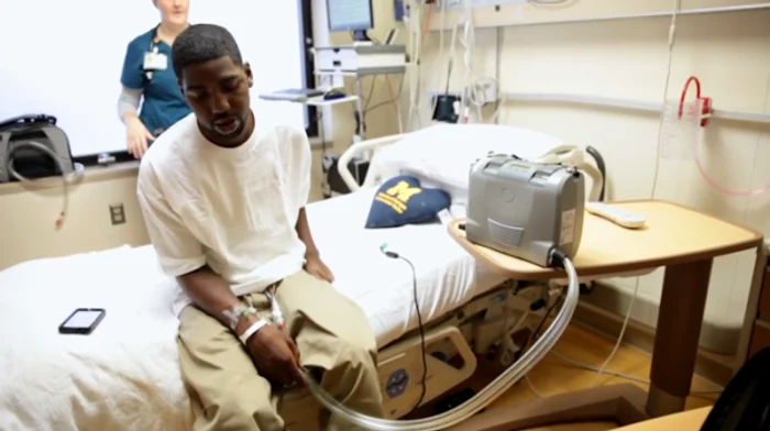 Stan Lakin a avut timp de aproape un an o inimă artificială, dar acest lucru nu l-a împiedicat să joace baschetFoto Metro.co.uk