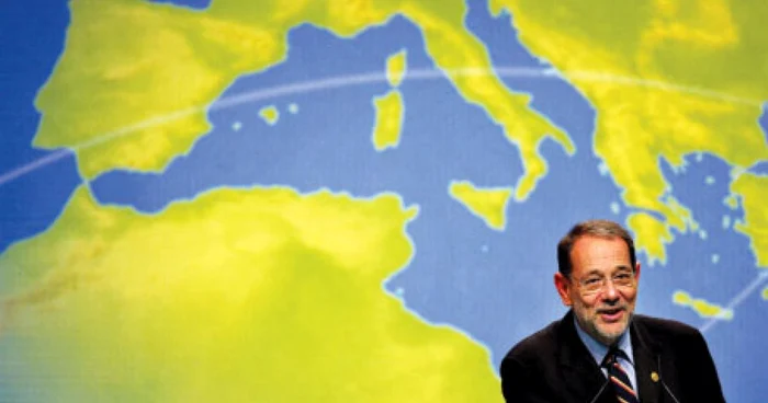 Spaniolul Javier Solana a condus mult timp politica externă europeană. Politica externă a Spaniei a fost mai restrânsă