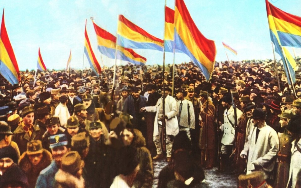 1 Decembrie, Ziua Națională a României. Sărbătoarea a fost aprobată de Parlament în 1990