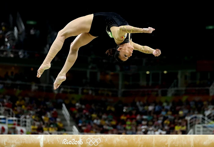 Cătălina Ponor a ieșit penultima în finala la bârnăFoto: Getty