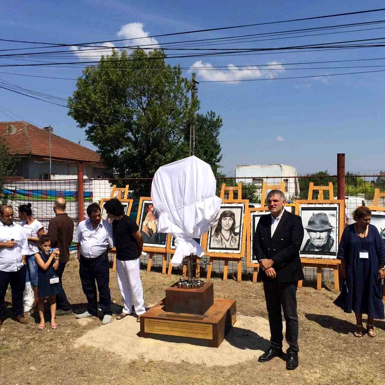 
    Monumentul care comemorează Holocaustul împotriva romilor a fost dezvelitfoto: Arhiva Personală  