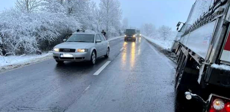 Șoferul autoutilitarei a decedat Foto: adevarul.ro