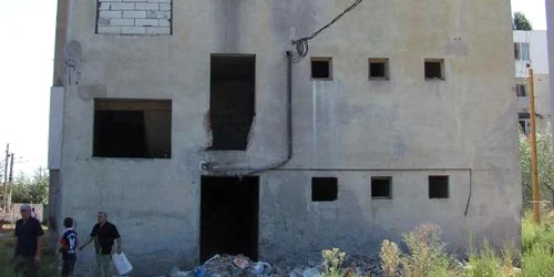 Blocul Saco este un adevărat focar de infecție