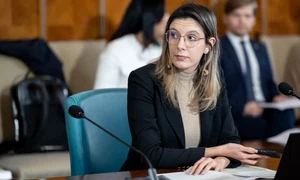 Diana Buzoianu, ministrul Mediului FOTO gov.ro