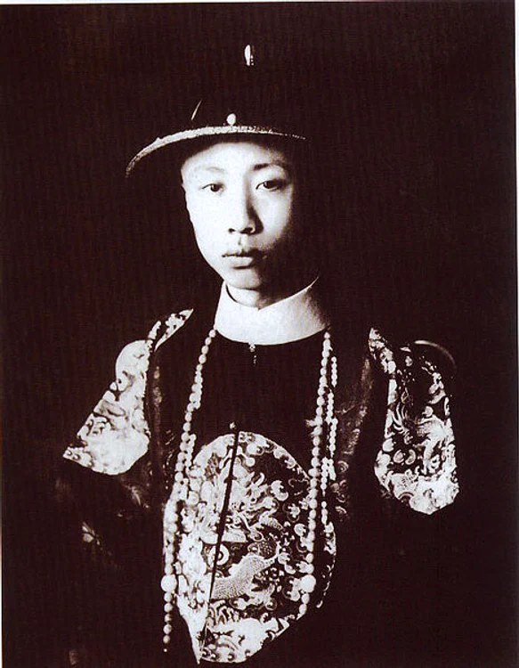 466px Puyi 1922 jpg jpeg