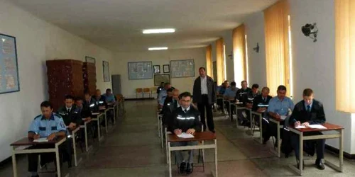 Examenul va avea loc în luna decembrie