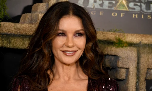 Catherine Zeta Jones GettyImages 1032084748 (4) jpg