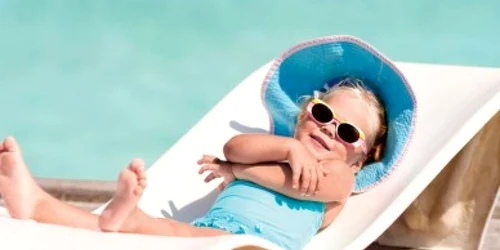 Arsurile solare repetate în copilărie ne predispun ca adulţi la cancerele de piele.