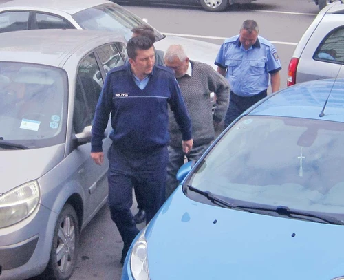 Poliţiştii au recuperat parte din pagubăFoto: Sofia Prejbeanu/craiovaforum.ro