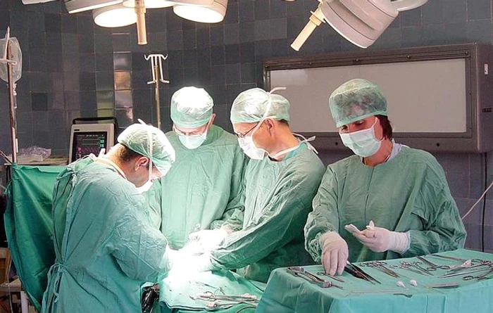 Saturn este a șasea planetă de la Soare