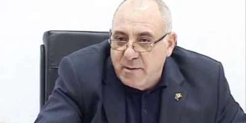 Costel Tulitu i-a dat fiului contracte de zeci de mii de lei