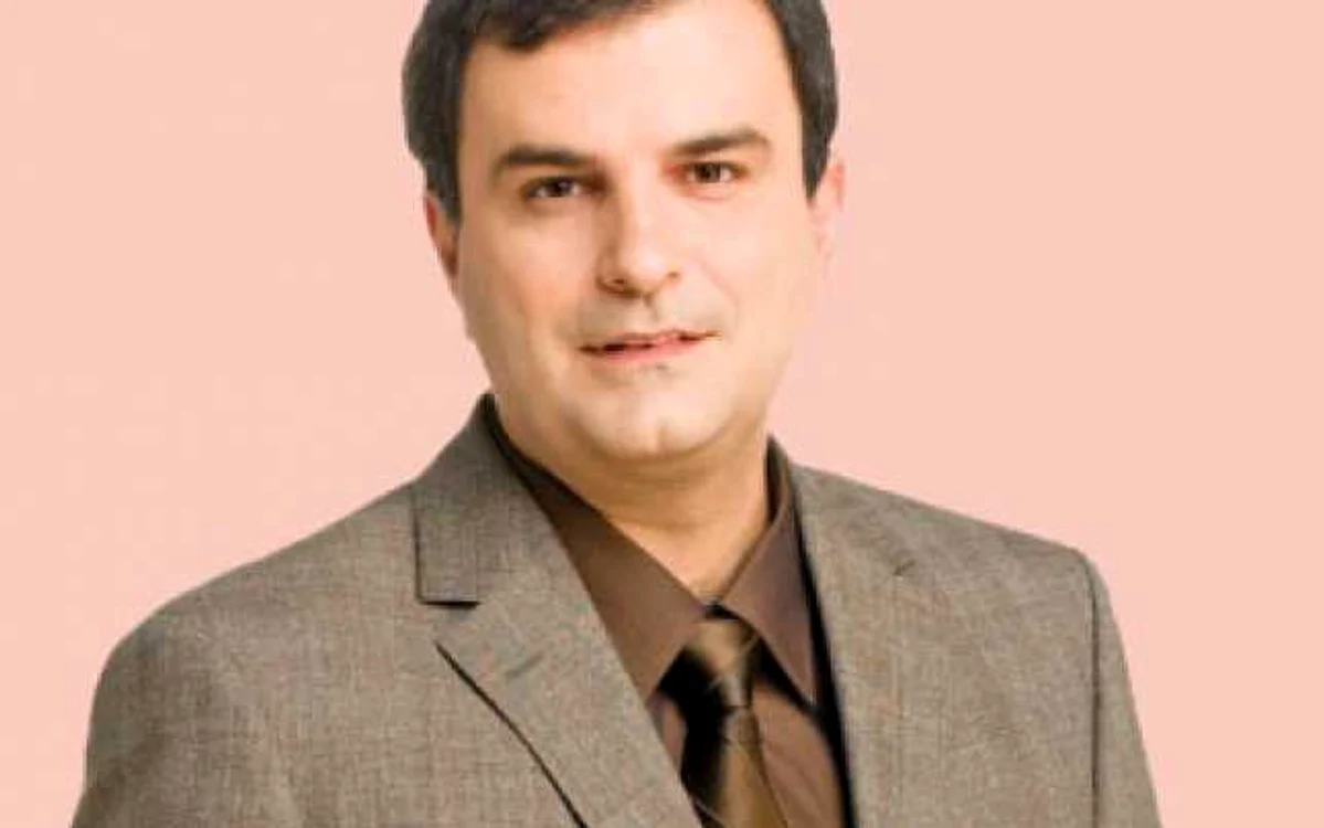 Lucian Mândruţă, un tată îmbrăcat în haină de TV