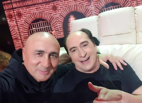 Romică Țociu arată mai tinerel fără mustață Sursa Instagram 