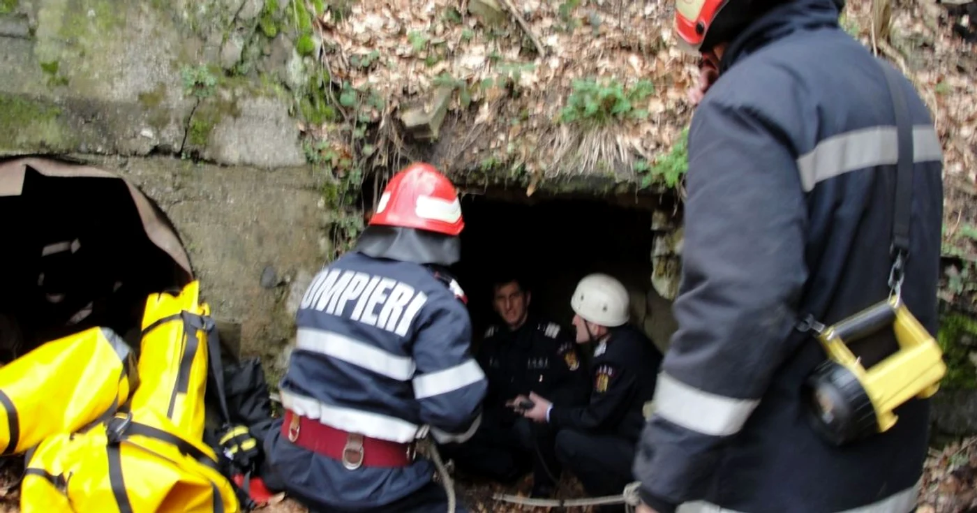 pompieri salvatori mehedinti FOTO ISU DRobeta