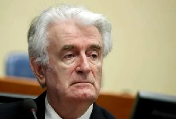 Radovan Karadzic, a fost condamnat în martie 2019 la închisoare pe viaţă de justiţia internaţională pentru genocid în timpul războiului civil din fosta Iugoslavie, din 1992-1995 FOTO EPA-EFE/YVES HERMAN