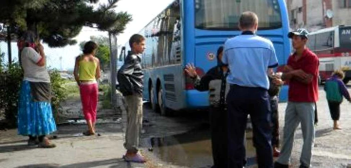 Bistriţa : Milogii oraşului vin cu trenul