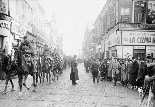 Falkenhayn's cavalry entering Bucuresti on December 6, 1916 jpeg