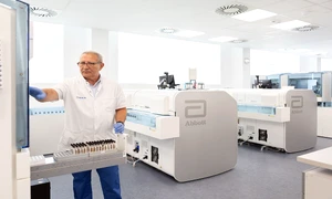 MedLife Laborator Complet Automatizat Brasov 1 jpg