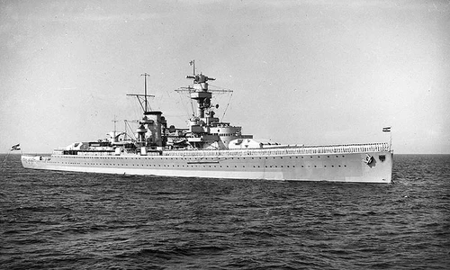 Crucișătorul german Deutschland, în anul 1935 (© Wikimedia Commons)