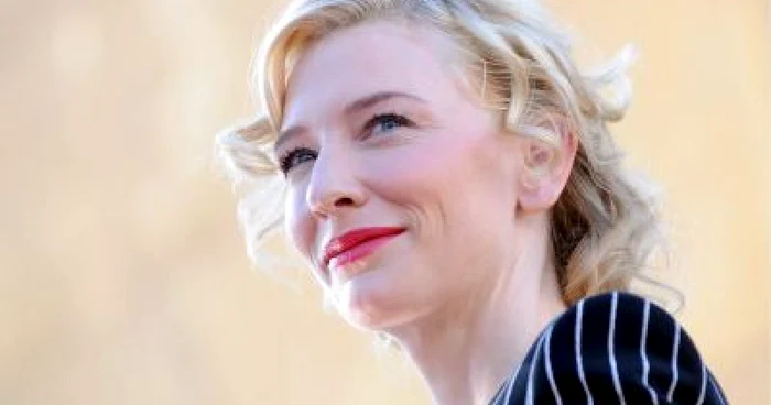 Actriţa australiană Cate Blanchett a fost lovită în cap cu un aparat de radio!