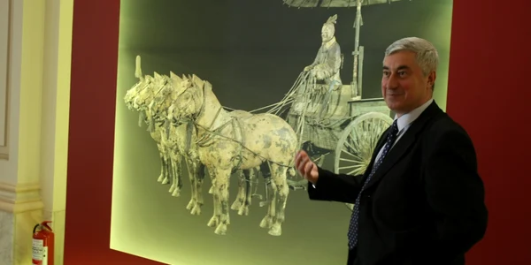 Imagini cu câteva dintre cele 101 artefacte de la expoziţia-eveniment "Comorile Chinei" FOTO Marian Iliescu  
