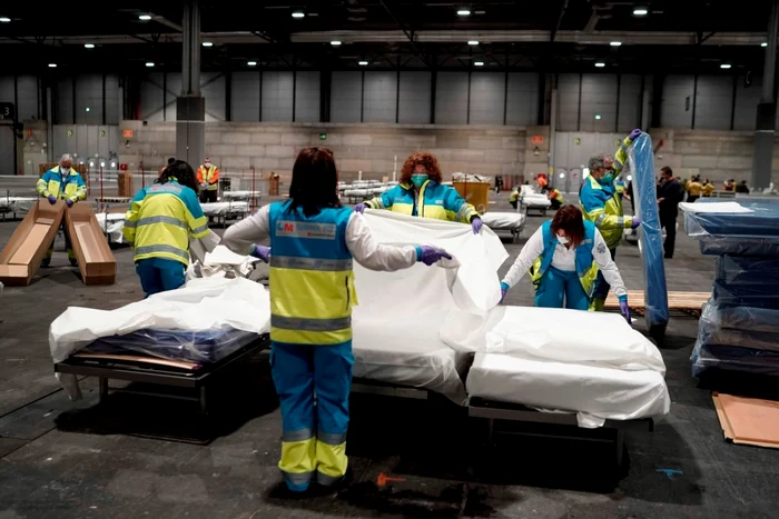 Spital de campania în Spania FOTO Profimedia