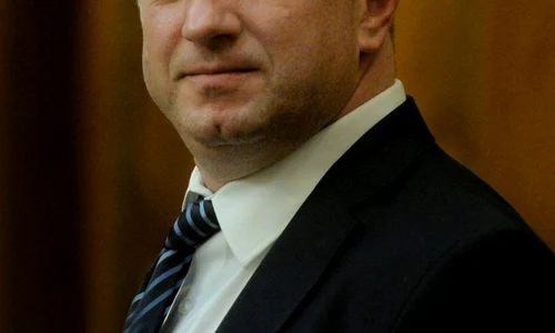 „Doar în România mai găsești parfumul Evului Mediu tîrziu”   interviu cu Marius BOSTAN jpeg