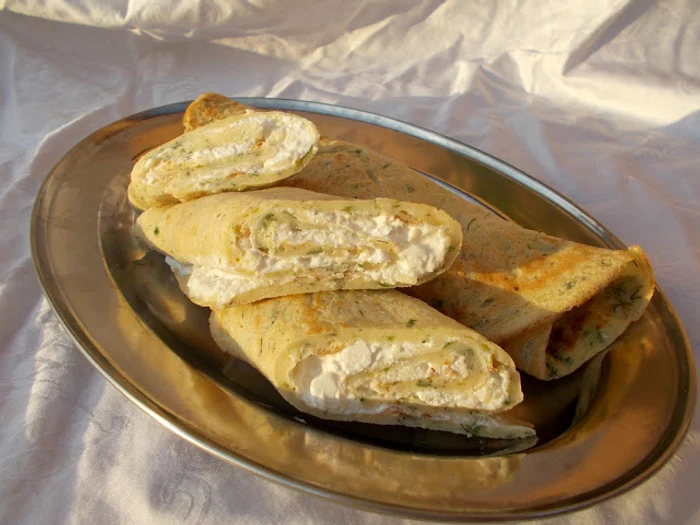 Clătite de dovlecel şi cremă de caşcaval