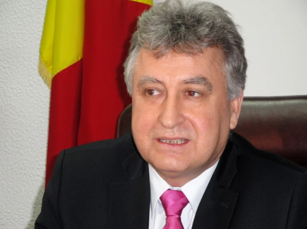 Fostul presedinte al Consiliului Judetean, Mihai Tabuleac este presedintele filialei judetene a Miscarii populare FOTO stiri.botosani.ro