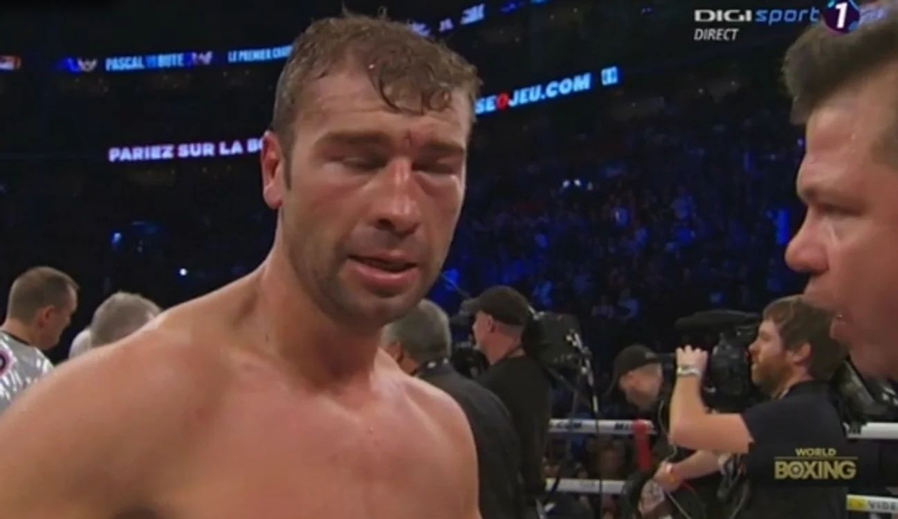 Lucian Bute nu a reuşit să fie convingător pentru arbitri în meciul cu Jean Pascal (captură Digisport)