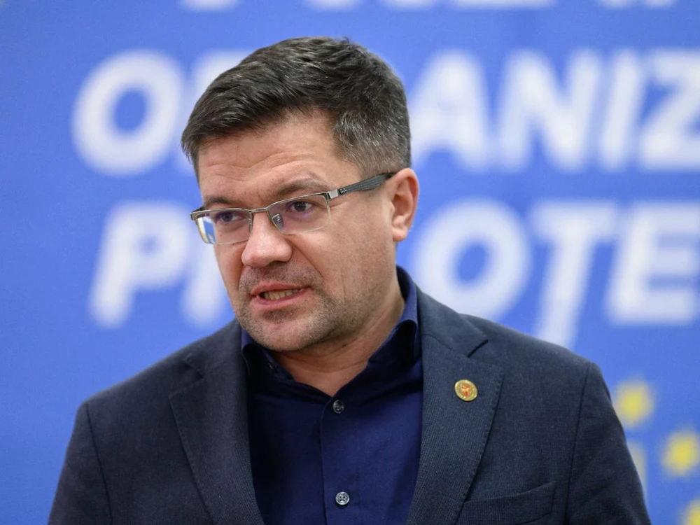 Ruptură majoră în PNL. Liderii din Iași resping în bloc desemnarea făcută de Nicușor Dan: „Este o decizie iresponsabilă, suntem alături de Ilie Bolojan”