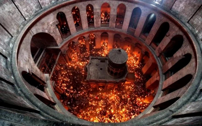 Focul Sfânt de la Ierusalim este așteptat de credincioșii ortodocși de Înviere. FOTO: nbcnews.com
