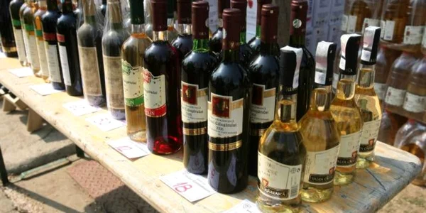 Comercializarea sau consumul de băuturi alcoolice pe o rază de 500 de metri în jurul secţiilor de votare este interzisă