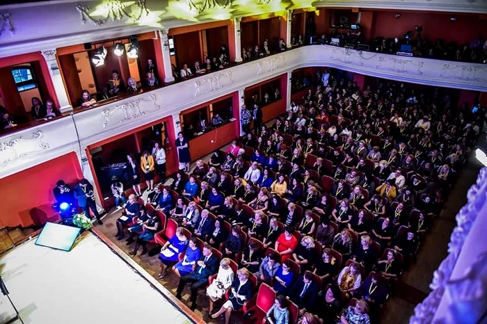 4 carmen iohannis zi de nastere femeile liberale 7 jpg jpeg