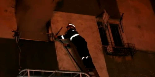 Neamţ: Explozie la un bloc din Roman