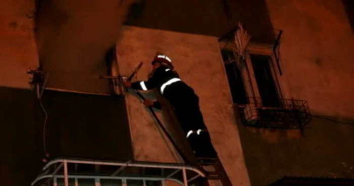 Neamţ: Explozie la un bloc din Roman