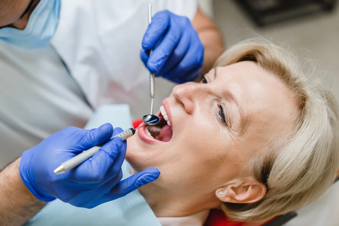 okmagazine ro   De ce nu este bine să amâni un implant dentar jpg