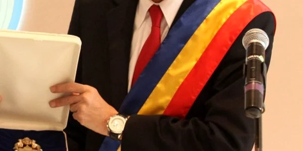 primar-cocarda