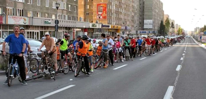 Sute de biciclişti sunt aşteptaţi la eveniment. FOTORobert Lazăr.