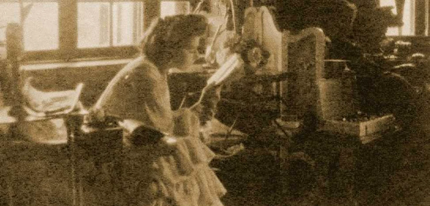 Printesa Martha Bibescu, interior de la Posada (Arhivele Nationale ale României, fototeca, album B. Ştirbey, prelucrare si reproducere Cristian Gache)