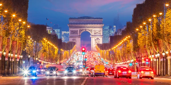 Paris de Sarbatori FOTO shutterstock 772769782 jpg