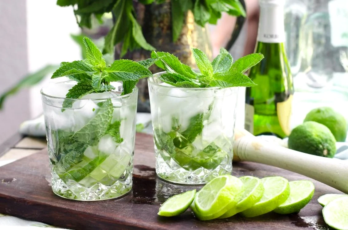 Mojito fără alcool! Rețeta pentru cea mai răcoroasă băutură